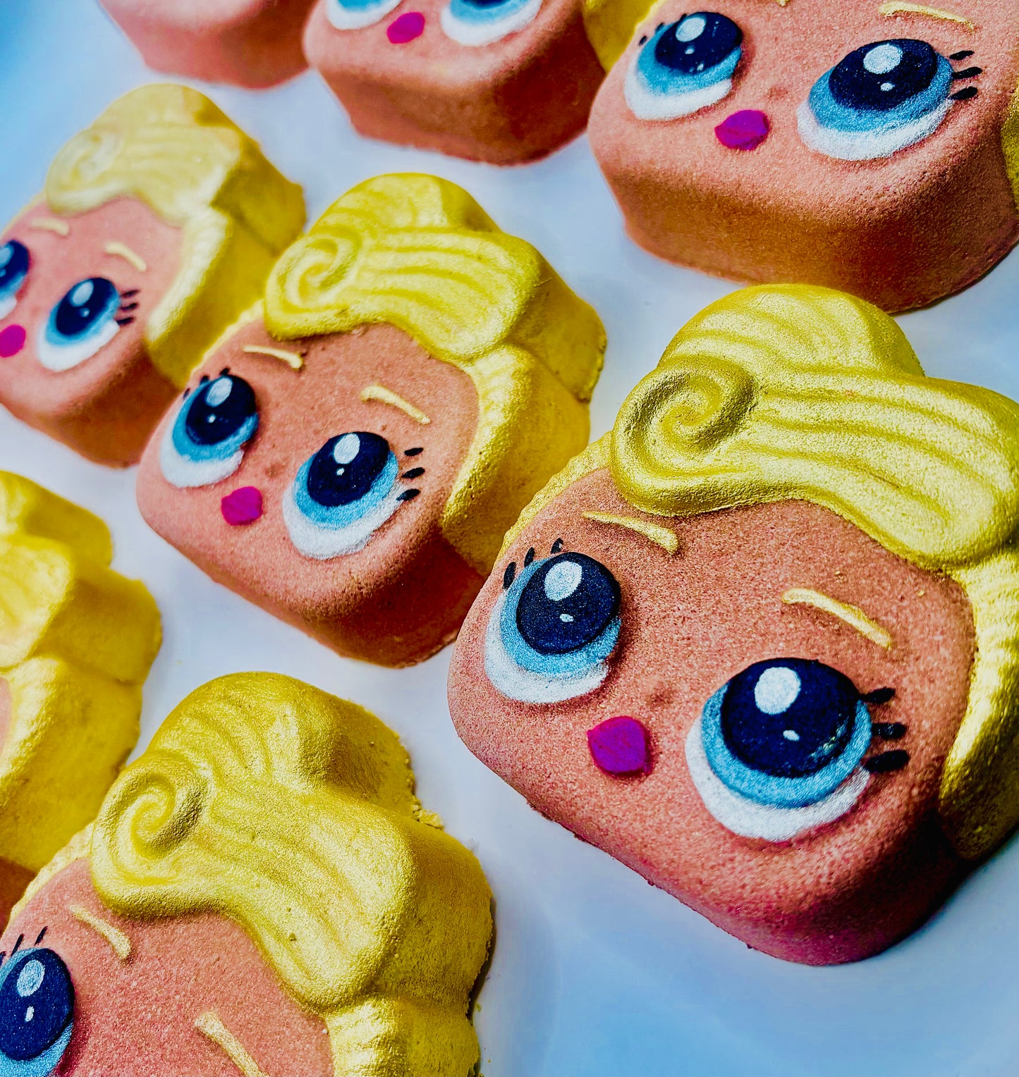 LOL Doll Luxe Bath Bomb