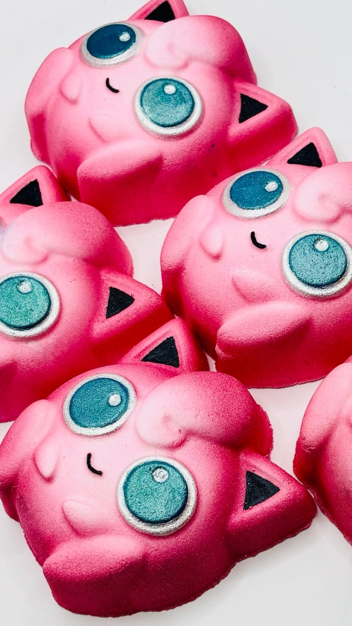 Jigglypuff Bath Bomb