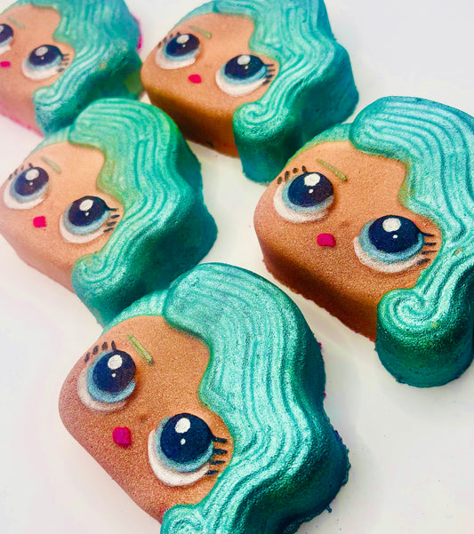 LOL Doll Splash Queen Bath Bomb
